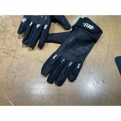 Gants BIKELIFE 'Trick List' Kids Noirs -BMX Basprix gants bikelife tricklist kids noirs 9