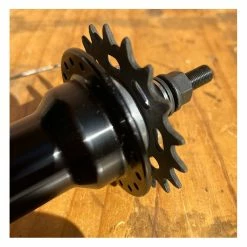 Moyeu COLLECTIVE C2 Arrière Noir -BMX Basprix moyeu collective c2 arriere noir 3